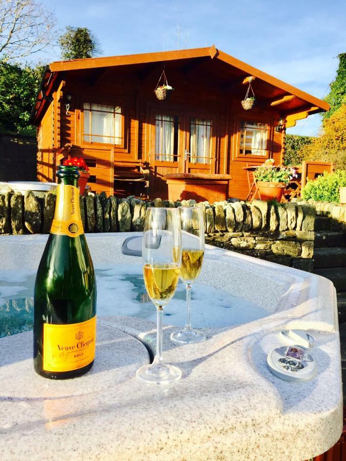 Chalet Free Sauna & Spa Superking Bed Killaloo Buitenkant foto